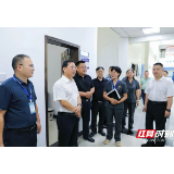 张家界市中级人民法院调研永定区综治中心及基层法庭工作