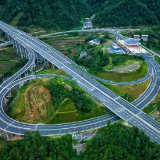 2.5小时变40分钟！桑龙高速9月29日通车 往返张家界再提速