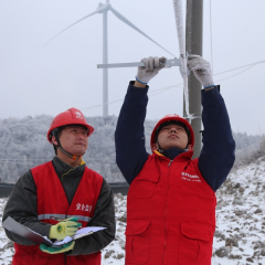 全力迎战寒潮 力保万家灯火——国网慈利县供电公司多措并举打响“抗冰保电”攻坚战