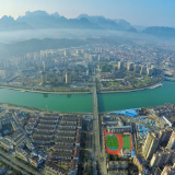 张家界各界代表人士热议《民族团结进步促进法》