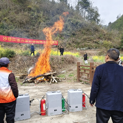 以练筑防 以训备战——永定区沙堤街道开展森林防火实战演练