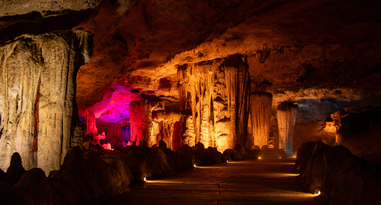 官宣！张家界龙王洞景区正式试营业——亿年地心秘境焕新迎客