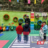 张家界交管一大队：上好“开学第一课” 呵护“花骨朵”平安成长