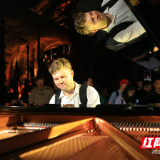 溶洞听天籁，山水奏乐章：黄龙洞景区“五一”国际音乐周即将启幕