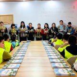 小手拉大手 亲子共护鸟 张家界爱鸟护鸟科普宣传进社区