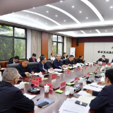 刘革安到张家界高新区调研