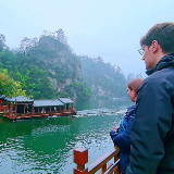 雨润张家界 仙境宝峰湖：山水诗意引中外游客