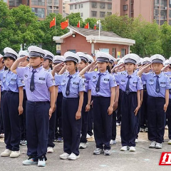 慈利县:我是小交警 安全伴我行