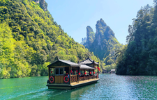 张家界：风入立夏，赴宝峰湖，醉在一湖碧水间