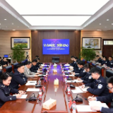 青春向党 警耀初心——张家界市公安局召开青年民辅警代表座谈会
