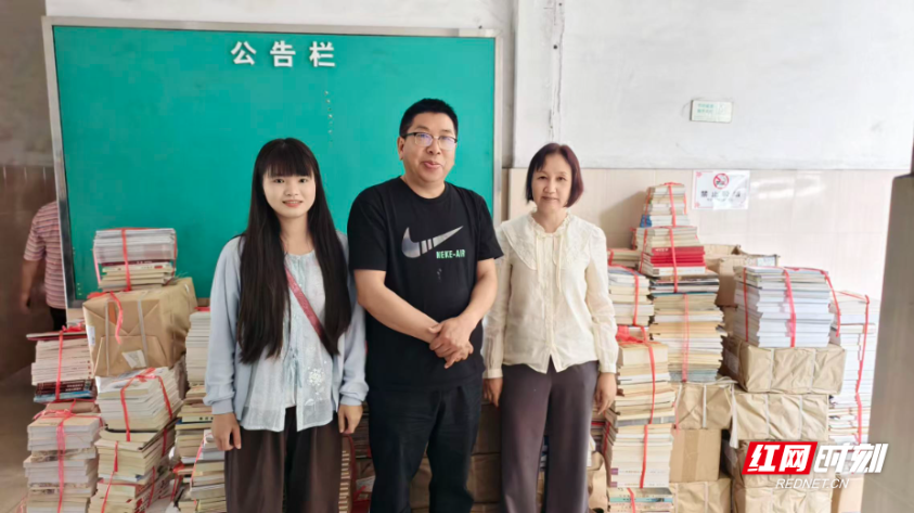 书香传文脉 藏书惠学子——田茂军教授再次向张家界学院图书馆捐赠图书