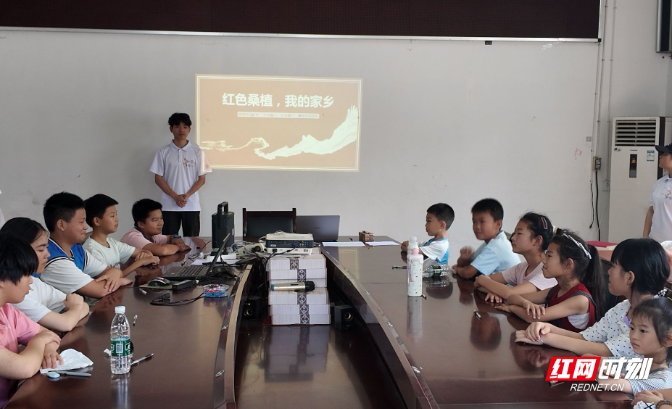 校地协同筑梦,红色薪火润心——湖南师大医学部暑期实践团义教活动在空壳树乡举行