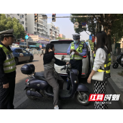 北湖区燕泉街道：推进“戴帽工程” 提升群众安全意识