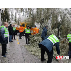 汝城县：冰雪路上初心闪耀