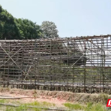 宜章县黄沙镇：依法拆除占用基本农田违建厂棚