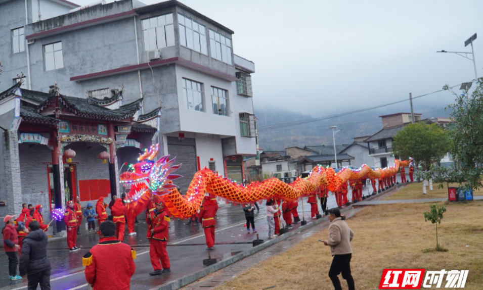 汝城：祥龙欢腾迎春来