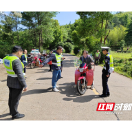 永兴：开展道路交通顽瘴痼疾整治行动，保障司机安全出行