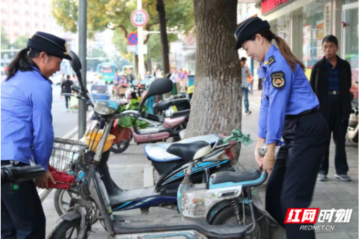 北湖城管重拳整治“马路市场”获点赞