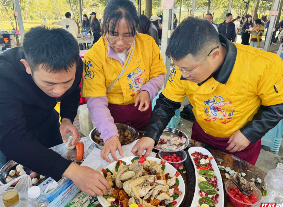 争“鲜”斗艳!北湖区燕泉街道厨王争霸赛精彩纷呈