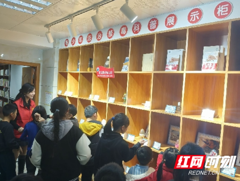 北湖区燕泉街道阳光苑社区获评全市禁毒人民战争成绩突出集体