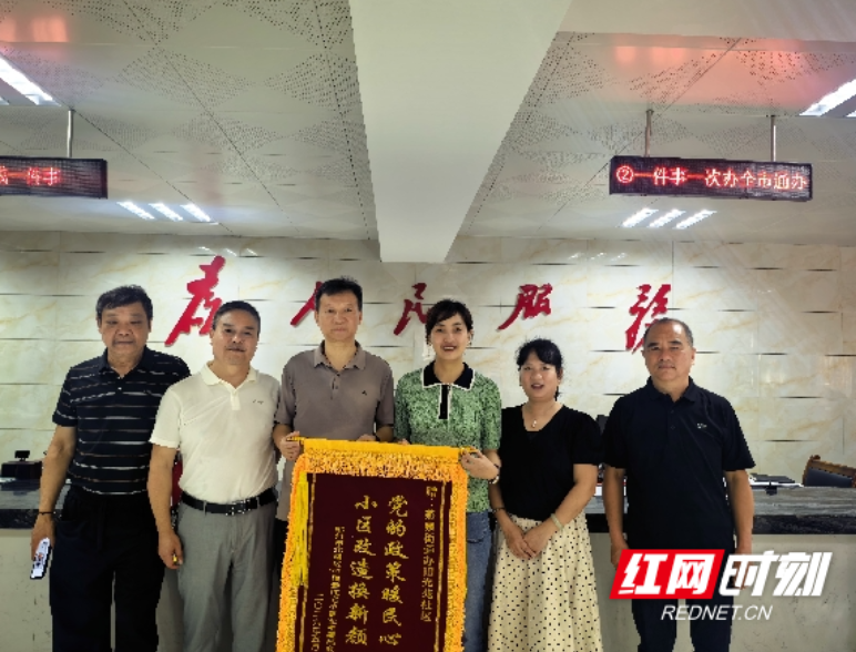 北湖区燕泉街道：紧盯群众烦心事 老旧小区焕新貌