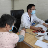 长沙县北山镇中心卫生院组织贫困人群免费体检