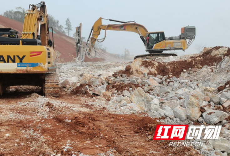 “虎”力全开 白新高速节后迅速复工复产