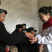 刘大飞：29年坚守“抗麻”一线 帮病友抵抗病魔与歧视