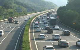 元旦假期全社会跨区域人员流动量预计达5.9亿人次