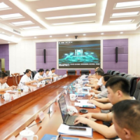 曹普华主持召开专题会议，审议省运会省残运会开幕式和火炬传递方案