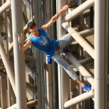 图集 | 湖南张家界：法国攀岩运动员徒手攀爬百龙天梯