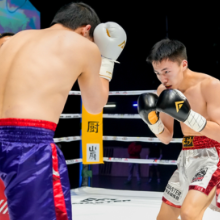 KO王拳击赛开打！“追梦少年”彭湖获职业首胜