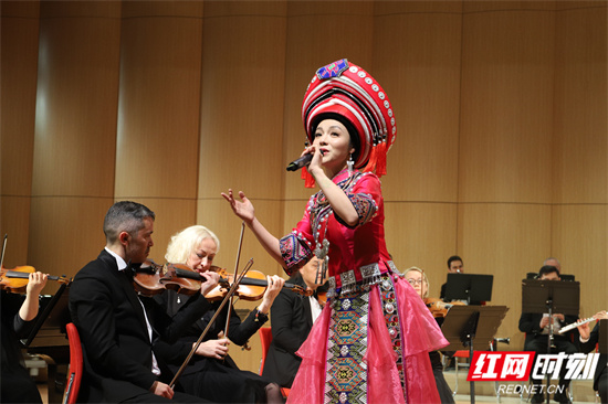 莫家萱 (103)_副本.jpg 莫家萱 (103)_副本.jpg