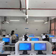 2025金砖国家职业技能大赛商务软件解决方案赛项华中区域选拔赛在张家界航院开赛