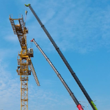 张家界多部门联动拆除隐患  筑牢城市安全防线