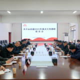 武陵源：钟跃波带队到天子山街道开展调研