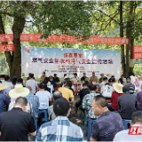张家界：燃气安全宣传进村入户，免费更换配件守护“烟火气”