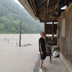永定区王家坪镇：众志成城抗击汛情