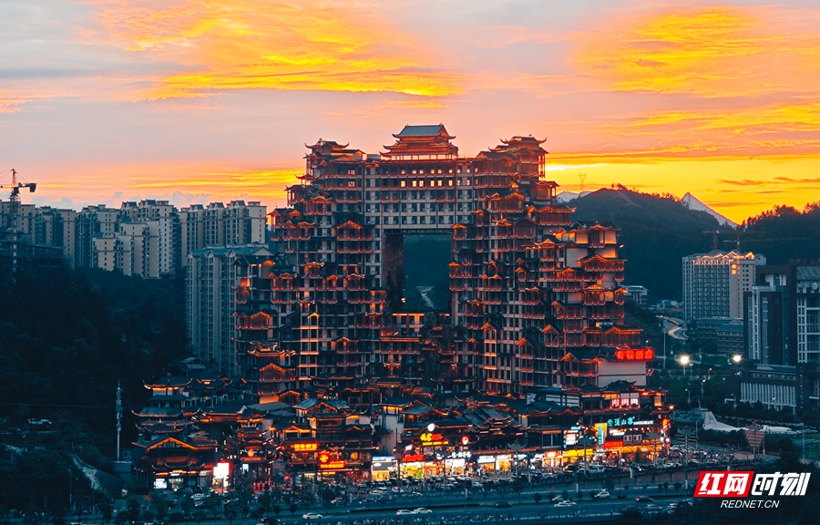 微信图片_20250627210215_副本.jpg