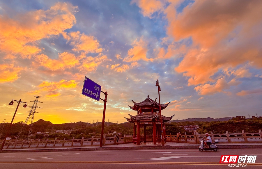 微信图片_20250627202814_副本.jpg