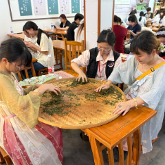 张家界学院以茶艺创新探索“美劳课程”