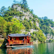 《湖南夏季亲水地图》发布 张家界宝峰湖入选消暑玩水目的地