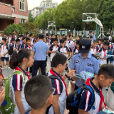 反诈进校园！家长 + 学生速记 “不听不信不转账”，这份守护指南请收好