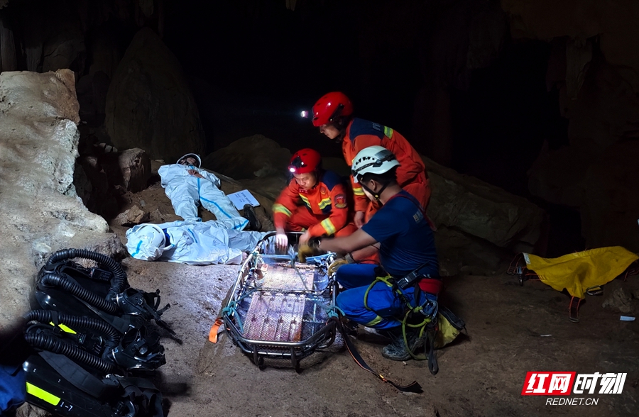 石礼嘉 摄影_副本.jpg 石礼嘉 摄影_副本.jpg