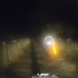 女子深夜落水  慈利民警纵身一跃紧急救援