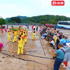 40多名全国各地摄影家齐聚慈利龙潭河板板龙灯传习所