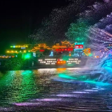 张家界武陵源:“河小青”护河长清 让索溪河更清更美