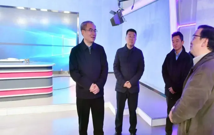 刘革安调研市级融媒体发展改革工作