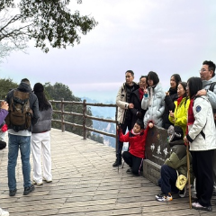 暖心宠客护美景  张家界国家森林公园黄石寨管委会春节假期暖心服务圆满收官