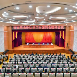 张家界市传达学习全国两会精神